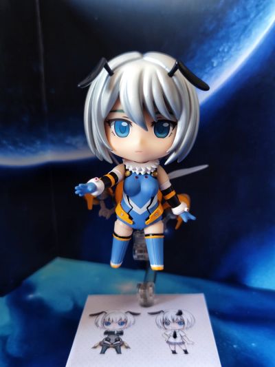 粘土人 #647 雏蜂 琉璃