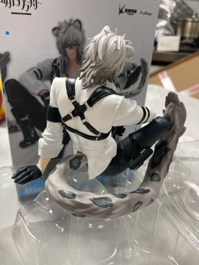 压泡面 明日方舟 银灰 能量联结