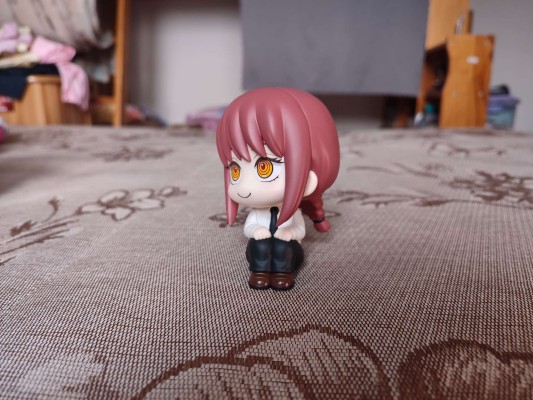 Look up 链锯人 真纪真