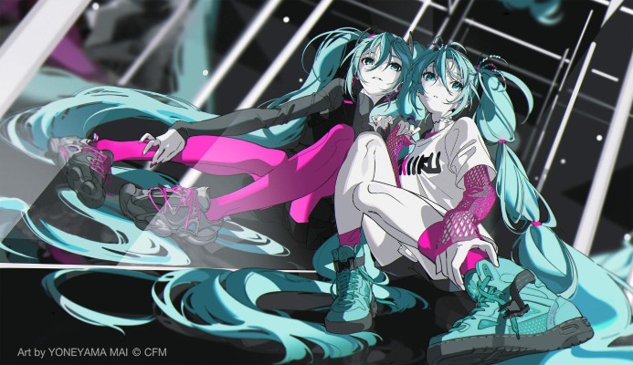 初音未来×米山舞 The Latest Street Style "Cute"