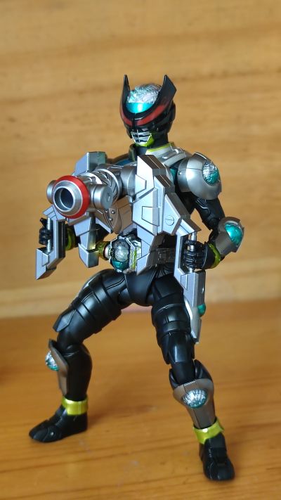 S.H.Figuarts(真骨雕制法)  诞骑武装·巨蝎（暂译）