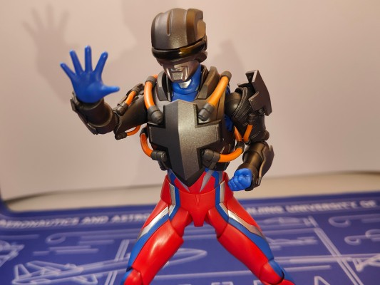 S.H.Figuarts   修行甲赛罗