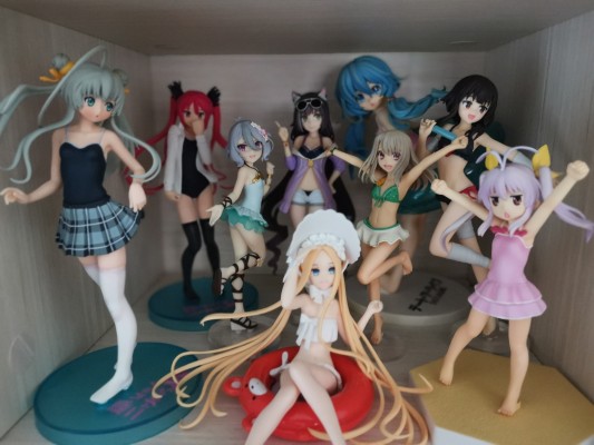 BEACH QUEENS Fate/kaleid liner 伊莉雅斯菲尔·冯·爱因兹贝伦 	伊莉雅斯菲尔·冯·爱因兹贝伦