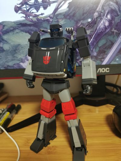 变形金刚 大师级 MP-56 开路先锋