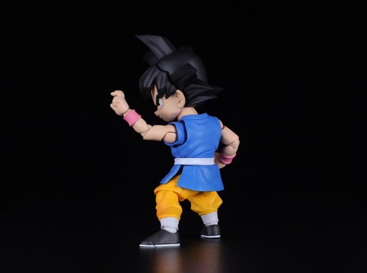 S.H.Figuarts  孙悟空-龙珠GT-
