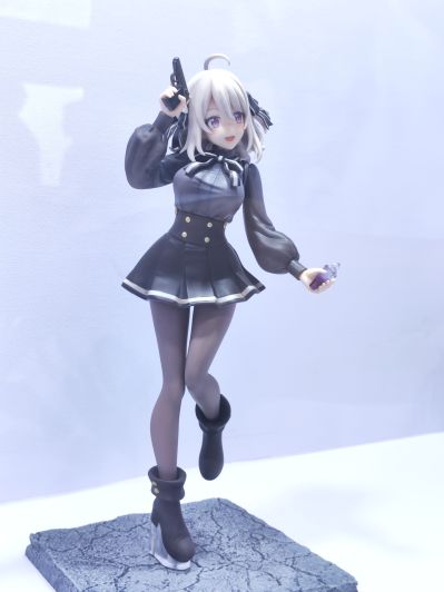 TENITOL 间谍教室 花园 莉莉