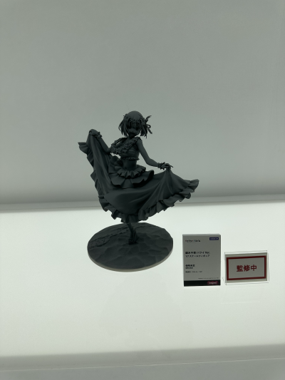 莉可丽丝 井上泷奈 婚纱版