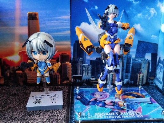 粘土人 #647 雏蜂 琉璃