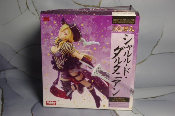 百花繚乱 	夏尔·戴·达尔坦尼雅