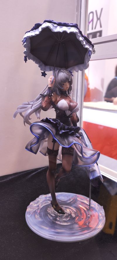 少女前线 FX-05 她从雨中来