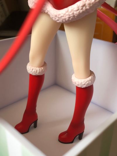 辉夜大小姐想让我告白？～天才们的恋爱头脑战～  藤原千花 圣诞礼盒款