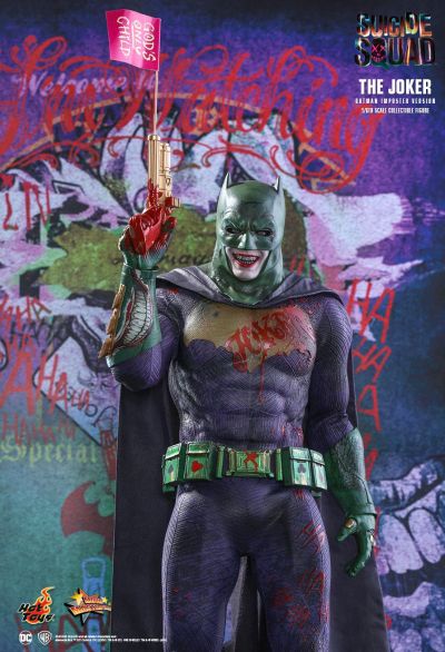 MMS384 X特遣队 小丑（冒牌蝙蝠侠） 珍藏人偶