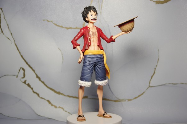 Grandista 海贼王 	蒙奇·D·路飞