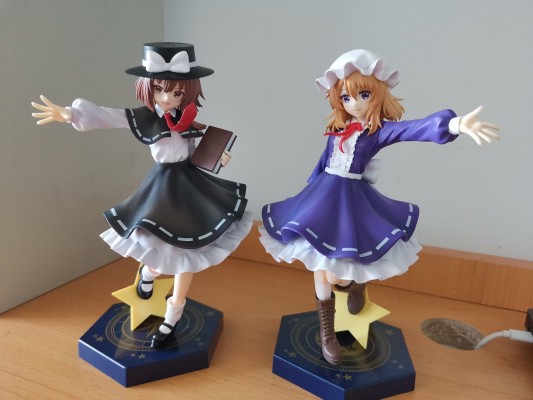 Trio-Try-iT 东方Project 秘封俱乐部 宇佐见莲子