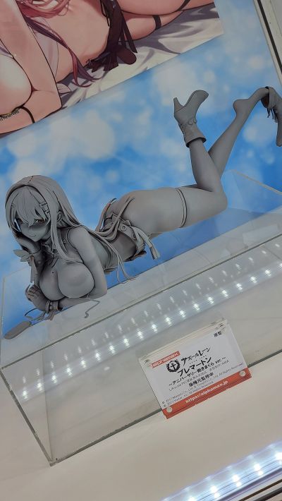 碧蓝航线 布莱默顿 周年纪念抱枕样式