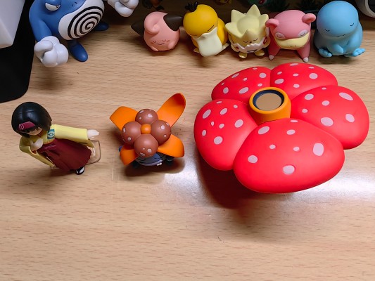 宝可梦比例世界 关都地区 莉佳+臭臭花+霸王花