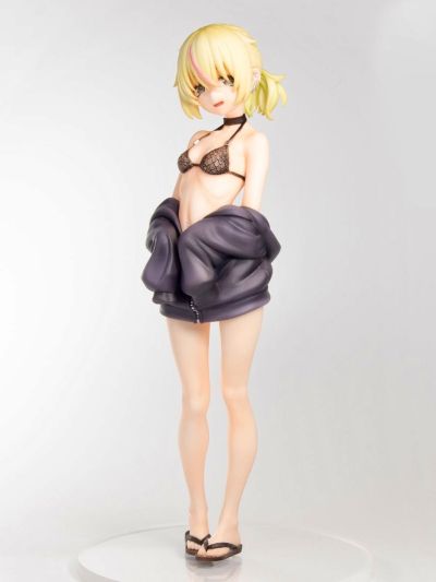 隔壁的手办原型师 羽喰飞泷 连帽衫泳装