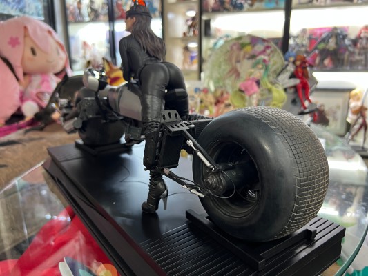 蝙蝠侠：黑暗骑士崛起 猫女 1/6 全身像