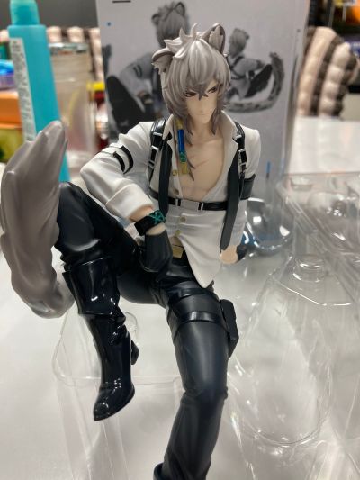 压泡面 明日方舟 银灰 能量联结