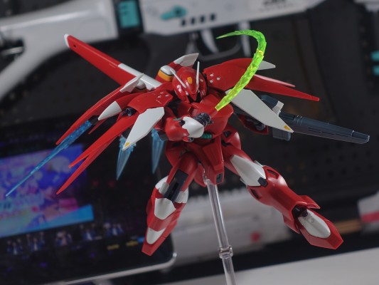 ROBOT魂＜机动战士系列＞  机动战士高达0083 星尘的回忆  AGX-04A1  大丁草-4 改良型 剧中版