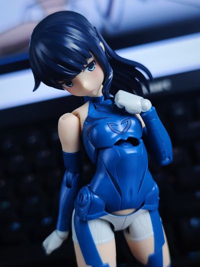 女神装置 机甲爱丽丝 小芦睦海