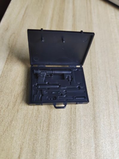 小军械库 LD041 间谍九件套装