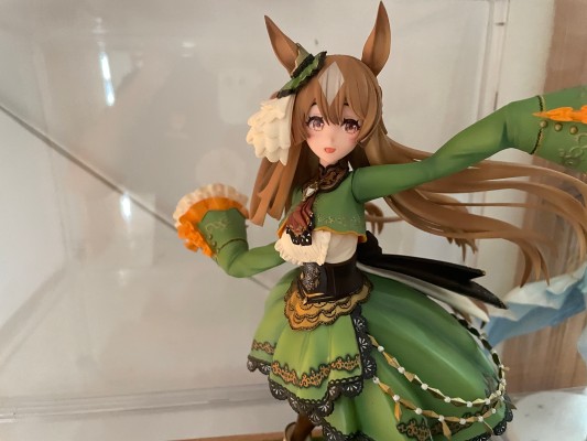 赛马娘 里见光钻