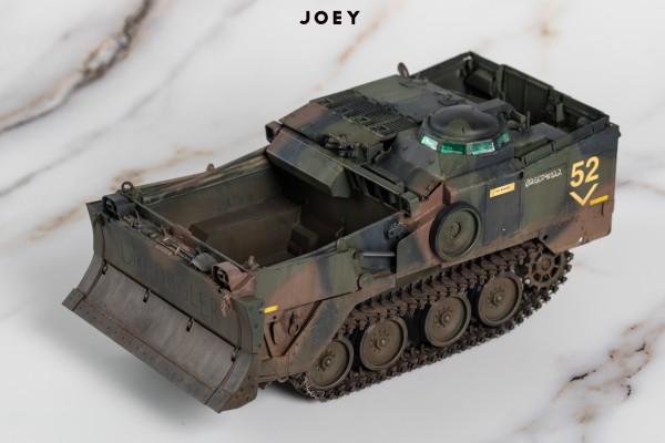 1/35 美国 陆军 M9 ACE 装甲推土机