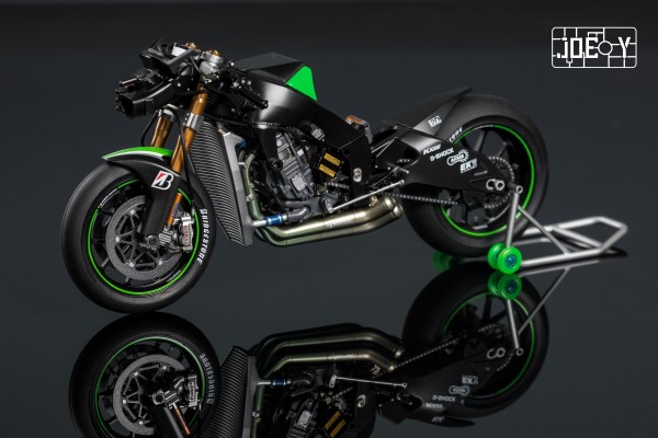 1/12 摩托车系列No.109 川崎 Ninja ZX-RR