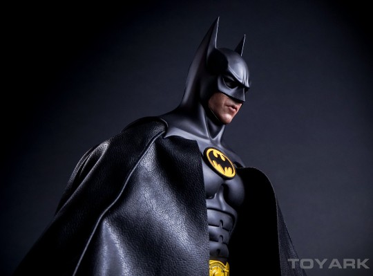 MMS293 蝙蝠侠归来 蝙蝠侠 珍藏人偶