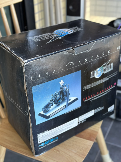 最终幻想VII  克劳德・史特莱夫 Hardy Daytona 