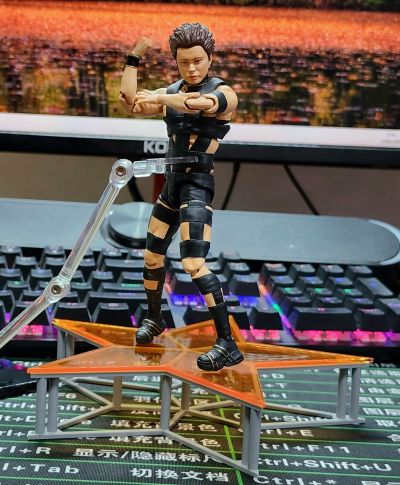 MAFEX 编号151 黑袍纠察队 祖国人