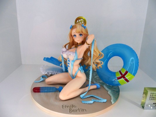 碧蓝航线 埃米尔·贝尔汀 泳装 蓝色海岸