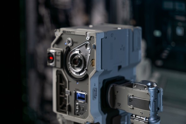 流浪地球2 多功能全地形运输机械狗 笨笨模型