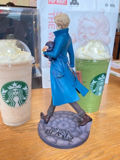 神奇动物在哪里 纽特·斯卡曼德