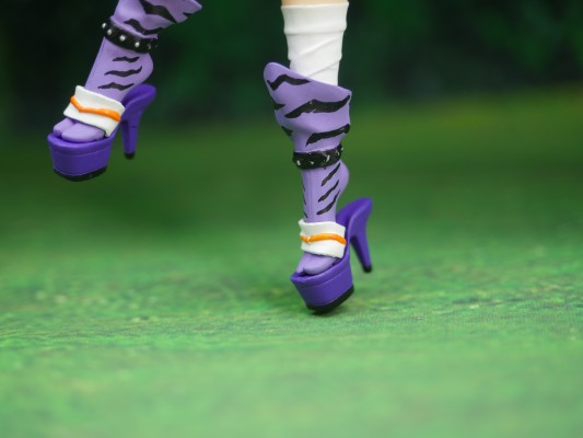 压泡面手办 Re：从零开始的异世界生活 拉姆 鬼衣装 异色版