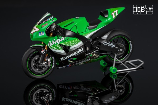 1/12 摩托车系列No.109 川崎 Ninja ZX-RR