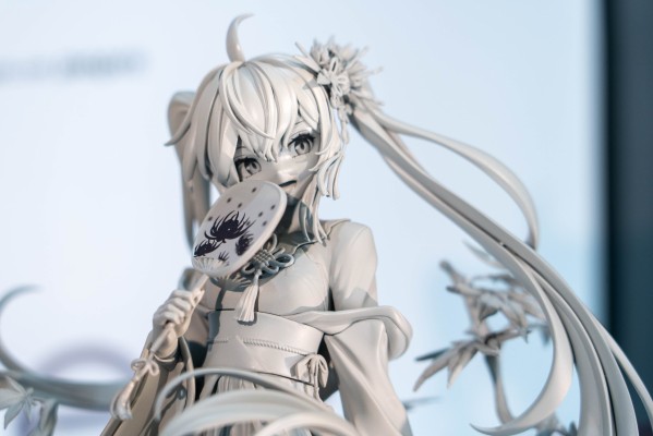 初音未来 月西江