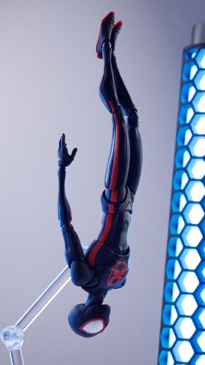 S.H.Figuarts  蜘蛛侠（迈尔斯·莫拉莱斯）（蜘蛛侠：纵横宇宙）