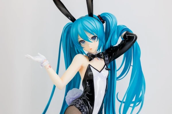 B-style 初音未来 兔女郎 三目YYB版