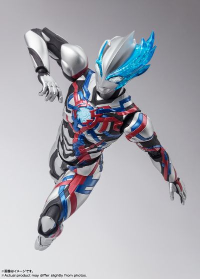 S.H.Figuarts 布莱泽奥特曼