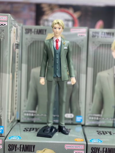 间谍过家家 全家福 劳埃德·福杰