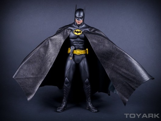 MMS293 蝙蝠侠归来 蝙蝠侠 珍藏人偶