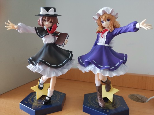 Trio-Try-iT 东方Project 秘封俱乐部 宇佐见莲子