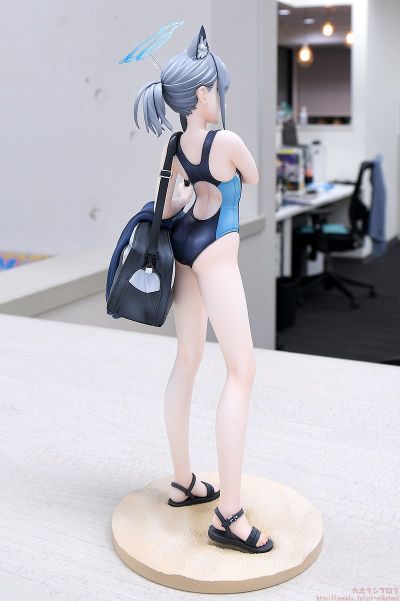 蔚蓝档案 砂狼白子 泳装