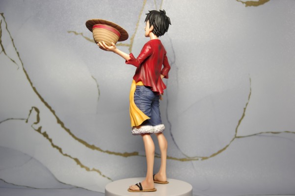 Grandista 海贼王 	蒙奇·D·路飞