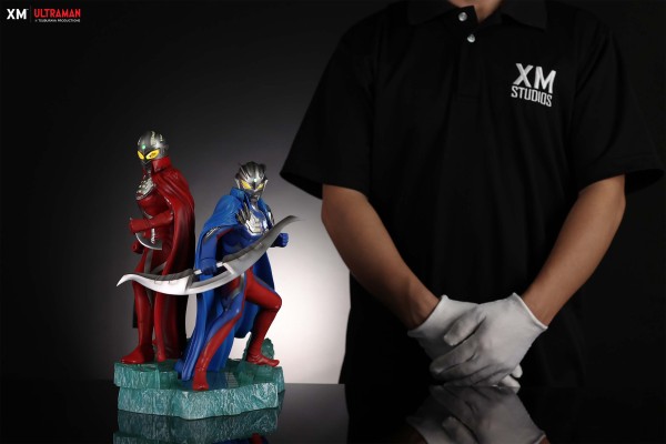 赛文奥特曼 与 赛罗奥特曼