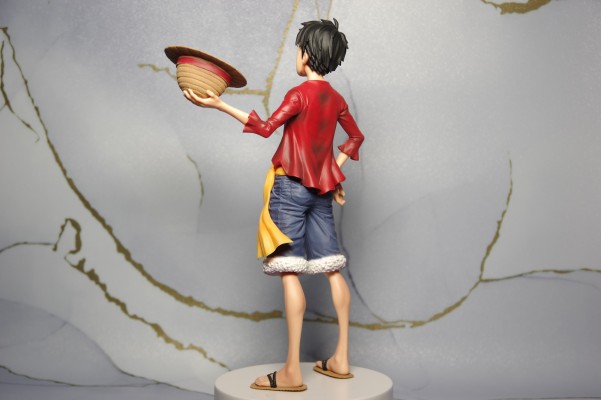 Grandista 海贼王 	蒙奇·D·路飞