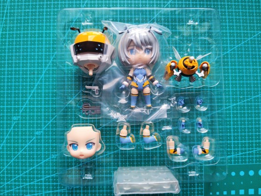 粘土人 #647 雏蜂 琉璃