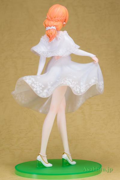 异世界归来的舅舅 精灵 礼服